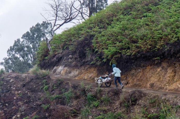 Ijen Basecamp & Homestay Ketapang  エクステリア 写真